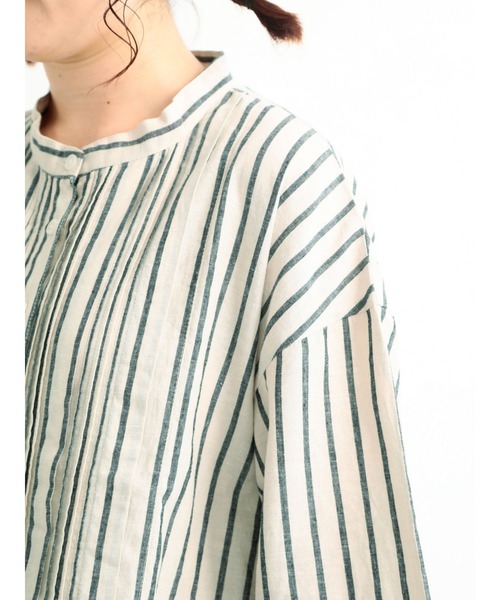 Samansa Mos2（サマンサ モスモス）の「コットンリネンシャツチュニック（シャツ/ブラウス・レディース・ベージュ/ブラウン/グリーン/チャコール・ﾌﾘ-）」の22枚目の写真