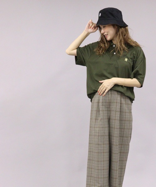 GIORDANO（ジョルダーノ）の「[GIORDANO] スモールライオン刺繍UVカットDRY鹿子ポロシャツ（ポロシャツ・レディース・ホワイト/ブラック/ダークグリーン/ライトピンク・MEDIUM/LARGE/X-LARGE）」の11枚目の写真