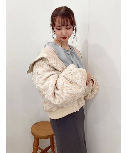 新品タグ付き♡chesty フラワー サテン ビジュー ブルゾン 近年タグ 予約販売【 THOMAS MAGPIE フラワージャガードブルゾン (2251502