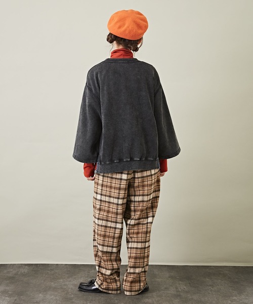 CUBE SUGAR（キューブシュガー）の「チェックタックパンツ（その他パンツ・レディース・ベージュ/グリーン/サックスブルー・M）」の15枚目の写真