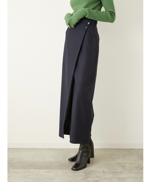 LA PEAU DE GEM（ラポドゥジェム）の「【LA PEAU DE GEM】ハイウエストラップスカート（スカート・レディース・ブラック/ネイビー・36/38）」の9枚目の写真