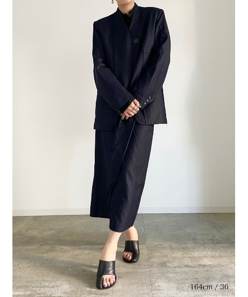 LA PEAU DE GEM（ラポドゥジェム）の「【LA PEAU DE GEM】ハイウエストラップスカート（スカート・レディース・ブラック/ネイビー・36/38）」の13枚目の写真