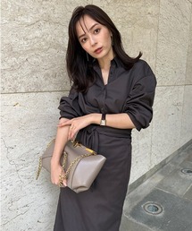 anuans（アニュアンス）の「カシュクールシャツワンピース（ワンピース