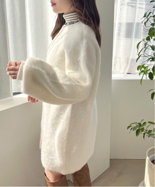 OLIVE des OLIVE（オリーブデオリーブ）の「ふわふわロングカーディガン（カーディガン/ボレロ・レディース・ベージュ/ラベンダー/ホワイト/ブルー・FREE）」の10枚目の写真