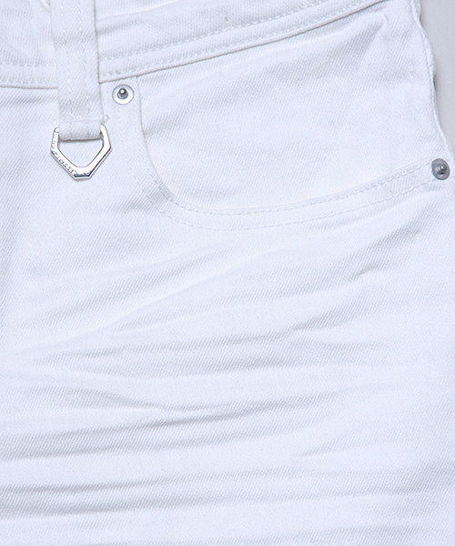 MEN'S MELROSE（メンズメルローズ）の「ストレッチデニム５ポケットクロップドパンツ（その他パンツ・メンズ・その他2/ライトインディゴブルー/ホワイト/ブラック・LARGE/MEDIUM/SMALL）」の13枚目の写真