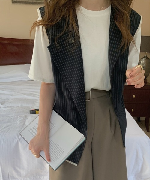 aimoha（アイモハ）の「デザイン縞模様　ジレ（ベスト・レディース・ネイビー・MEDIUM/SMALL）」の12枚目の写真