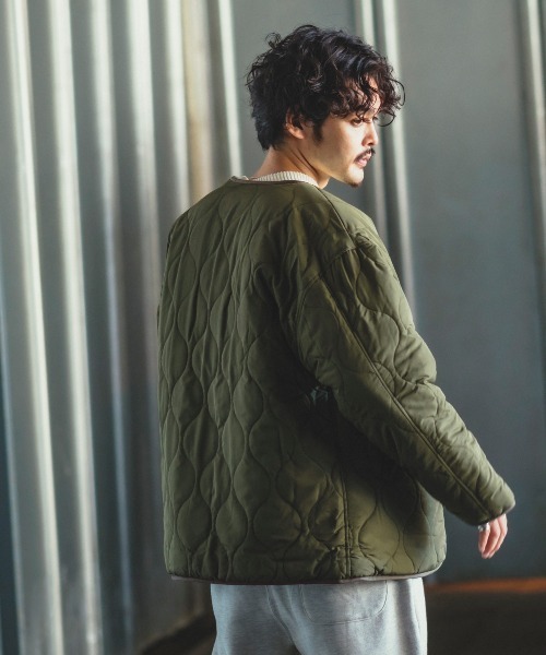 improves（インプローブス）の「デュスポ リバーシブル キルティングジャケット（ミリタリージャケット・メンズ・ブラック/ベージュ/カーキ・MEDIUM/LARGE/X-LARGE）」の17枚目の写真