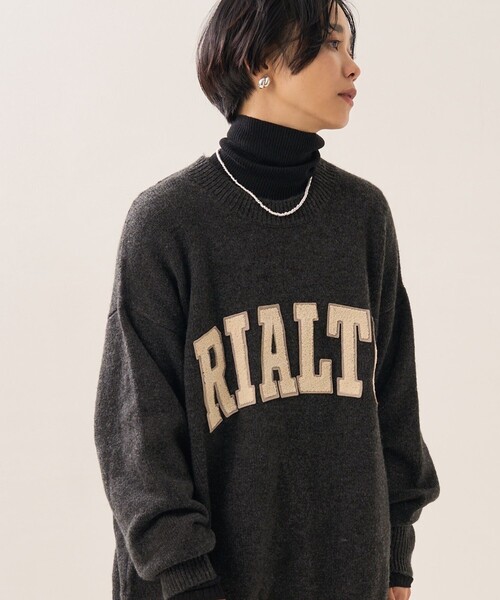 FREAK'S STORE（フリークスストア）の「サガラワッペンロゴニット（ニット/セーター・レディース・グレー/ナチュラル/グリーン・ﾌﾘ-）」の2枚目の写真