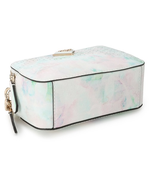 Guess（ゲス）の「NOELLE Crossbody Camera（ショルダーバッグ・レディース・その他・ONE SIZE）」の12枚目の写真