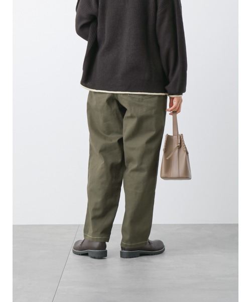 ehka sopo(エヘカソポ)の「ウエストフリルテーパードパンツ(その他パンツ・レディース・ネイビー/キナリ/カーキ・フリ-)」の14枚目の写真