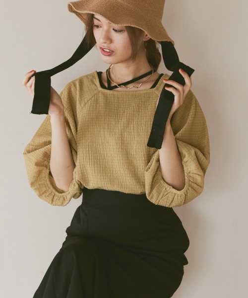 moi tytto（モイテュット）の「ボリューム袖ハーフスリーブシアートップス（Tシャツ/カットソー・レディース・ナチュラル/ブラック/グリーン/ブラウン・FREE）」の4枚目の写真