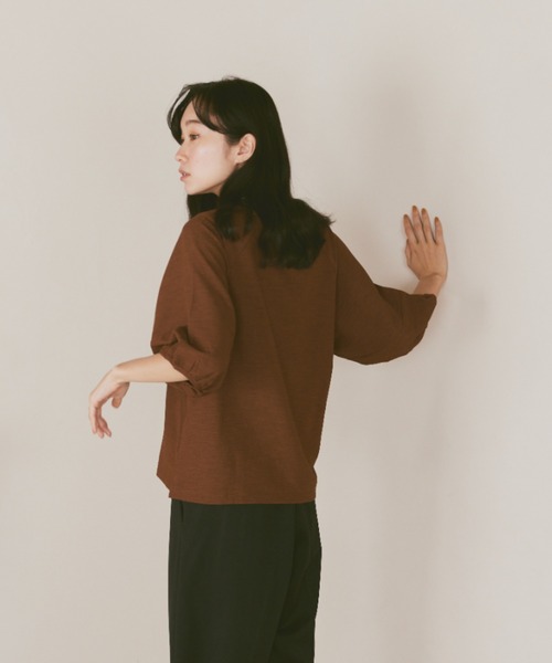 moi tytto（モイテュット）の「ボリューム袖ハーフスリーブシアートップス（Tシャツ/カットソー・レディース・ナチュラル/ブラック/グリーン/ブラウン・FREE）」の17枚目の写真