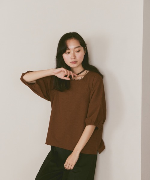 moi tytto（モイテュット）の「ボリューム袖ハーフスリーブシアートップス（Tシャツ/カットソー・レディース・ナチュラル/ブラック/グリーン/ブラウン・FREE）」の8枚目の写真