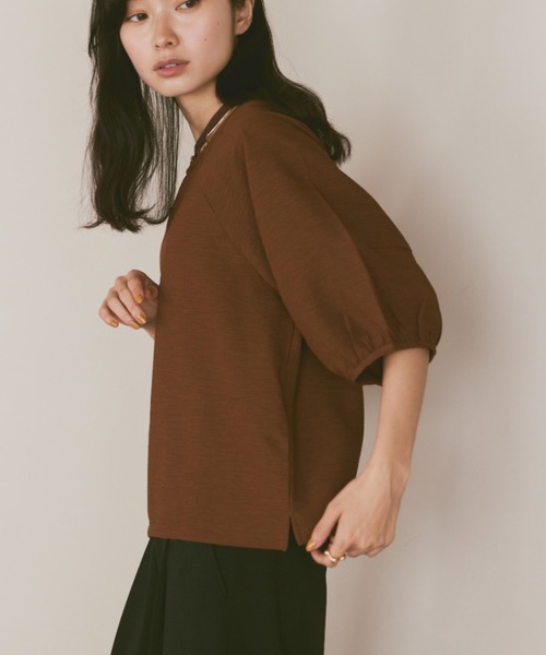 moi tytto（モイテュット）の「ボリューム袖ハーフスリーブシアートップス（Tシャツ/カットソー・レディース・ナチュラル/ブラック/グリーン/ブラウン・FREE）」の9枚目の写真