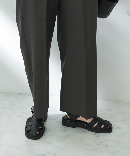 SENSE OF PLACE by URBAN RESEARCH（センスオブプレイスバイアーバンリサーチ）の「リネンライクタックワイドパンツ（スラックス・レディース・アイボリー/チャコールグレー/バーガンディー・MEDIUM/SMALL）」の15枚目の写真