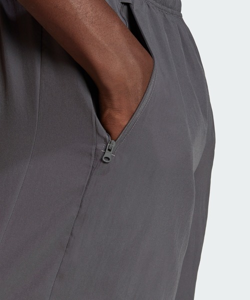 adidas(アディダス)の「トレイン エッセンシャルズ ウーブントレーニングショーツ / アディダス adidas(その他パンツ・メンズ・ブルー/グレー/ブラック・L(7inch)/M(7inch)/3XL(7inch)/XL(7inch)/2XL(7inch)/S(7inch)/XS(7inch)/XS)」の7枚目の写真