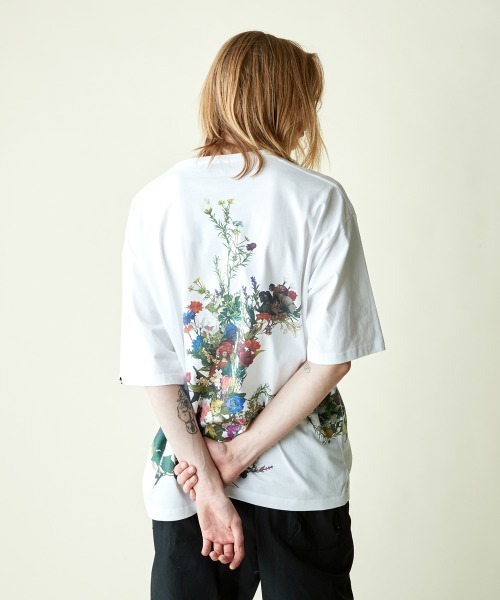 rehacer（レアセル）の「rehacer  : Botanical Supper  on Wide Body / ボタニカル サパー オン ワイド ボディー（Tシャツ/カットソー・メンズ・ホワイト/ブラック/グリーン/グレー/ベージュ・LARGE/SMALL/X-LARGE/MEDIUM）」の10枚目の写真