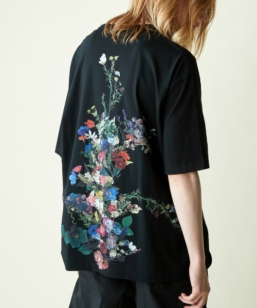 rehacer（レアセル）の「rehacer  : Botanical Supper  on Wide Body / ボタニカル サパー オン ワイド ボディー（Tシャツ/カットソー・メンズ・ホワイト/ブラック/グリーン/グレー/ベージュ・LARGE/SMALL/X-LARGE/MEDIUM）」の7枚目の写真