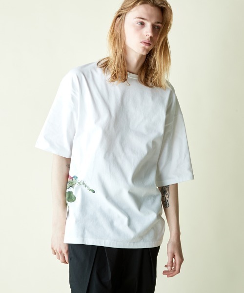 rehacer（レアセル）の「rehacer  : Botanical Supper  on Wide Body / ボタニカル サパー オン ワイド ボディー（Tシャツ/カットソー・メンズ・ホワイト/ブラック/グリーン/グレー/ベージュ・LARGE/SMALL/X-LARGE/MEDIUM）」の21枚目の写真