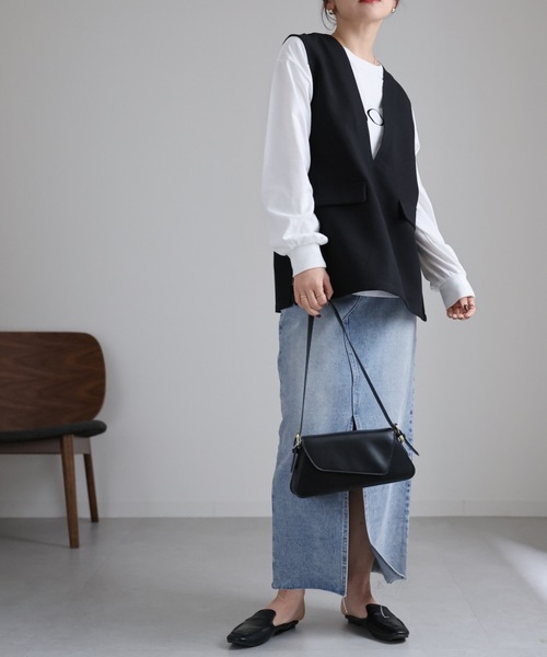 ap retro（アプレトロ）の「ディープVネックベスト（ベスト・レディース・ブラック/ホワイト・FREE）」の13枚目の写真