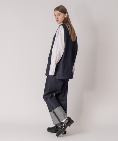 ONCILY(オンシェリー)の「【SET UP可能】COLLARLESS DENIM GILET VEST / ノーカラーデニムジレベスト(ベスト・メンズ・ナチュラル/ブラック/インディゴブルー・LARGE/MEDIUM)」の19枚目の写真