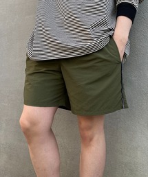 【ZOZO限定】配色トレーニングショートパンツ