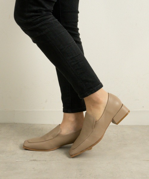 Fabby fabby（ファビィーファビィー）の「スクエアプレーンローファー（ローファー・レディース・ブラック/ベージュ/オフホワイト/ゴールド/シルバー・MEDIUM/LARGE/SMALL）」の11枚目の写真