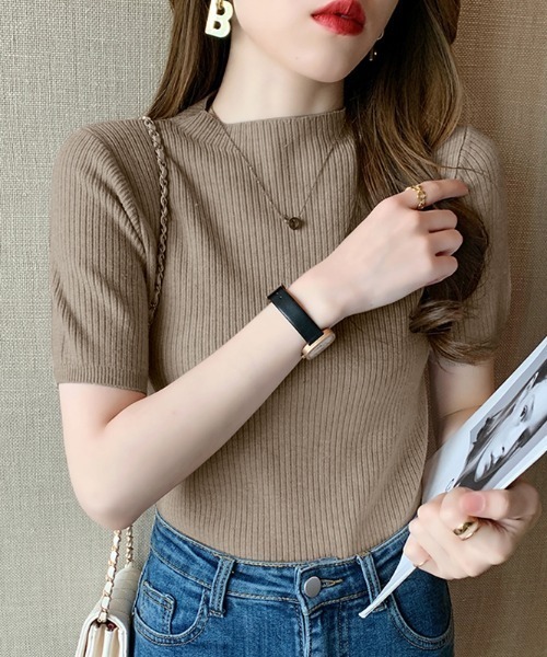 COCOMOMO(ココモモ)の「ぷちハイネック 半袖サマーニット(Tシャツ/カットソー・レディース・アイボリー/ブラック/ブルー系その他/ブラウン×イエロー/ベージュ/グリーン/ブラウン・FREE)」の3枚目の写真