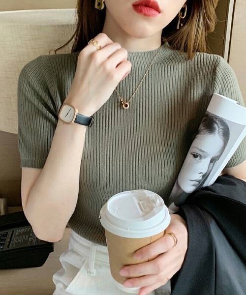 COCOMOMO(ココモモ)の「ぷちハイネック 半袖サマーニット(Tシャツ/カットソー・レディース・アイボリー/ブラック/ブルー系その他/ブラウン×イエロー/ベージュ/グリーン/ブラウン・FREE)」の6枚目の写真