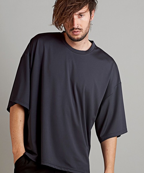NO ID.(ノーアイディ)の「【NO ID.】Drop Shoulder Drape Big T-Shirt / ドロップ ショルダー ドレープ ビッグ Tシャツ(Tシャツ/カットソー・メンズ・ワイン/ブラック/ライトブルー/ライトグレー/ダークグレー/ブルー/ベージュ/イエロー/ホワイト/グリーン・ONE SIZE)」の5枚目の写真