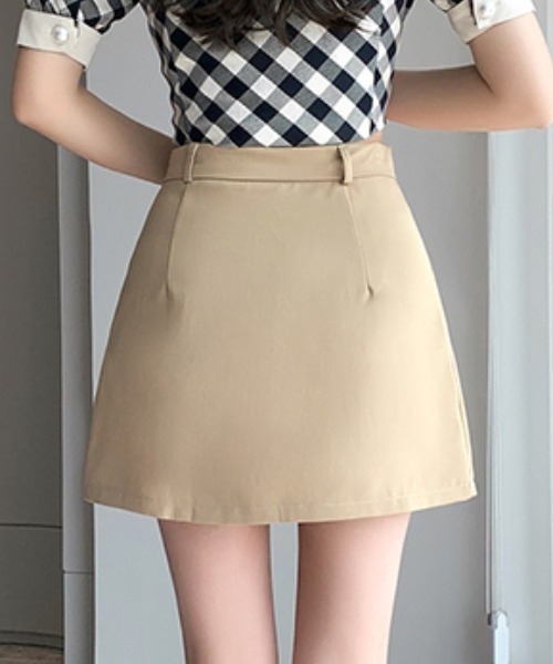 Vipoa(ヴィポア)の「タイトプリーツミニスカート(スカート・レディース・ブラック/ベージュ/グレー・SMALL/MEDIUM)」の7枚目の写真