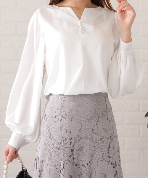 Lace Ladies（レースレディース）の「パールボタンキーネック長袖ブラウス（シャツ/ブラウス・レディース・ネイビー/ブラック/ベージュ/ホワイト・FREE/S）」の14枚目の写真