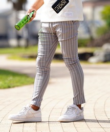 マルチストライプパンツ