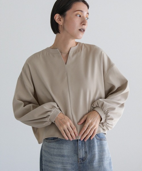 select MOCA（セレクトモカ）の「2wayボリュームショートトップス（シャツ/ブラウス・レディース・ブラック/グレイッシュベージュ/カーキオリーブ・FREE）」の7枚目の写真