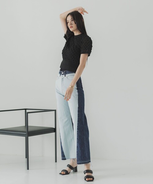 UNITED TOKYO（ユナイテッドトウキョウ）の「バイカラーデニムパンツ（デニムパンツ・レディース・ブラック/インディゴブルー・1/2）」の3枚目の写真