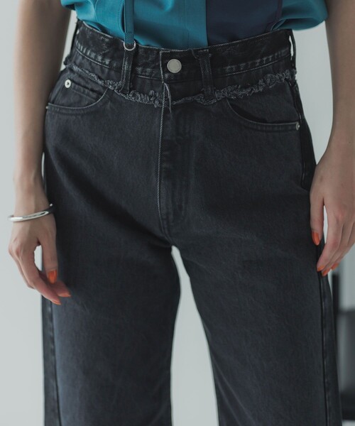 UNITED TOKYO（ユナイテッドトウキョウ）の「バイカラーデニムパンツ（デニムパンツ・レディース・ブラック/インディゴブルー・1/2）」の11枚目の写真