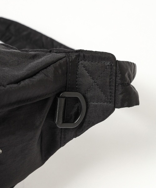 BAYFLOW（ベイフロー）の「BIGボディーバッグ（ボディバッグ/ウエストポーチ・レディース・ブラック/カーキ・FREE）」の17枚目の写真