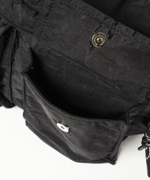 BAYFLOW（ベイフロー）の「BIGボディーバッグ（ボディバッグ/ウエストポーチ・レディース・ブラック/カーキ・FREE）」の20枚目の写真