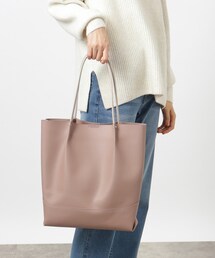 ◆【A4サイズ】1枚革風タック切り替えトート