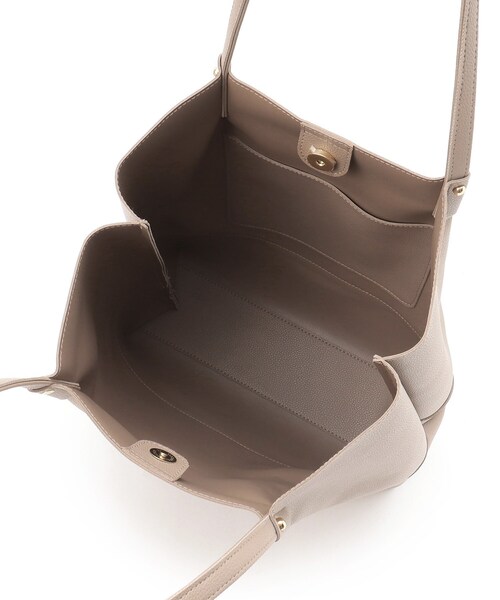 grove(グローブ)の「◆【A4サイズ】1枚革風タック切り替えトート(トートバッグ・レディース・ブラック/ブラウン系その他/ピンク系その他/ライトグレー・00)」の10枚目の写真