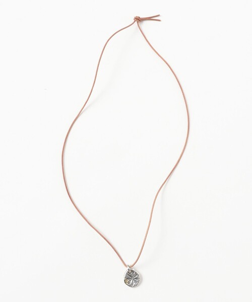 BILL WALL LEATHER（ビルウォールレザー）の「【EXCLUSIVE】Hammered Medallion Pendant With Stamp And 18k Gold Overlay（ネックレス・メンズ・その他・ONE SIZE）」の5枚目の写真