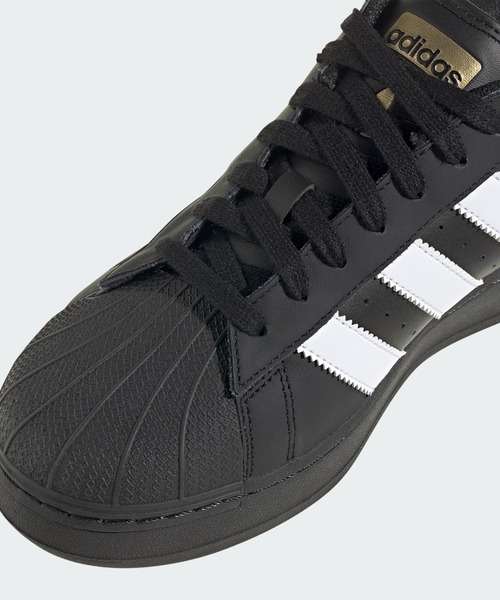 adidas（アディダス）の「adidas/アディダス SUPERSTAR XLG スーパースター スニーカー（スニーカー・レディース・ブラック・23cm/24.5cm/23.5cm/24cm）」の3枚目の写真