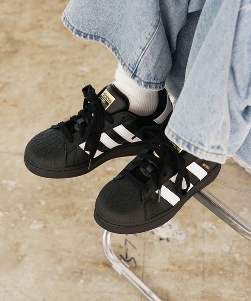adidas（アディダス）の「adidas/アディダス SUPERSTAR XLG スーパースター スニーカー（スニーカー・レディース・ブラック・23cm/24.5cm/23.5cm/24cm）」の10枚目の写真