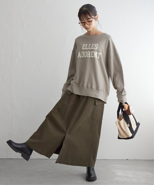 LBC(エルビーシー)の「フロッキーロゴ裏毛プルオーバー(スウェット・レディース・ベージュ/チャコールグレー/ネイビー/グリーン・L/M)」の19枚目の写真