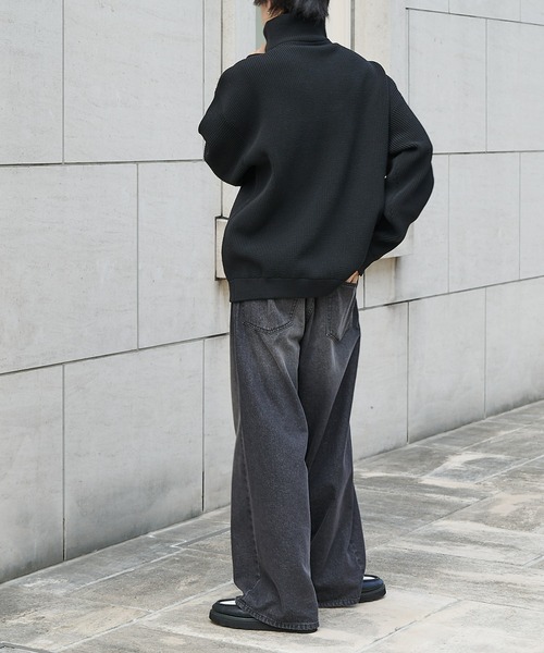 COLONY 2139（コロニートゥーワンスリーナイン）の「テックニットハーフジップ（ニット/セーター・メンズ・ブラック/ホワイト・MEDIUM/LARGE）」の21枚目の写真