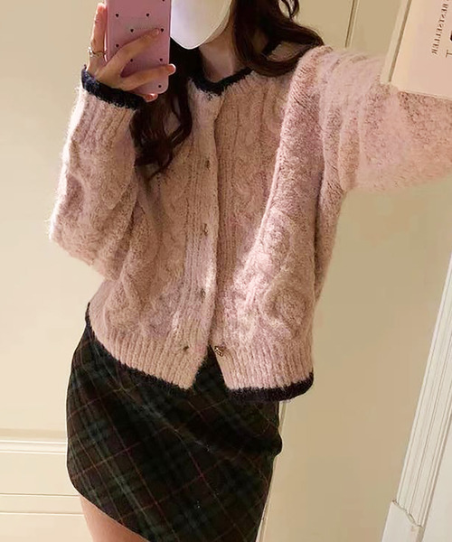 Ulysses（ユリシス）の「ケーブルニットカーディガン（カーディガン/ボレロ・レディース・ホワイト/ピンク・F）」の6枚目の写真