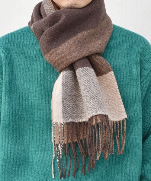 SHIPS any（シップス エニィ）の「SHIPS any: ウール リバーシブル パネル チェック マフラー 23AW◇（マフラー・メンズ・ブラック/ネイビー/ブラウン/イエロー系・ONE SIZE）」の6枚目の写真