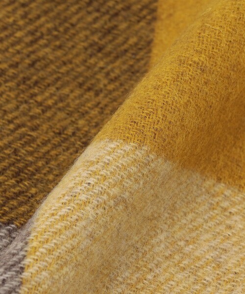 SHIPS any（シップス エニィ）の「SHIPS any: ウール リバーシブル パネル チェック マフラー 23AW◇（マフラー・メンズ・ブラック/ネイビー/ブラウン/イエロー系・ONE SIZE）」の15枚目の写真