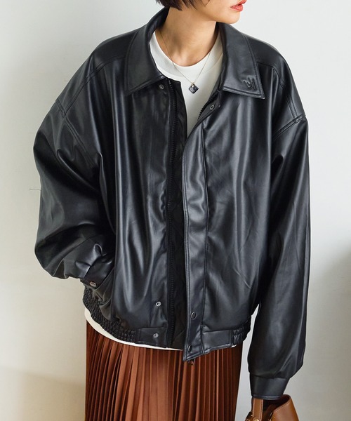 【セール】ワンポイント刺繍 合成皮革オーバーサイズブルゾン(ブルゾン)|uora(ユオラ) 【セール】ワンポイント刺繍 合成皮革オーバーサイズブルゾン(ブルゾン)|uora(ユオラ)