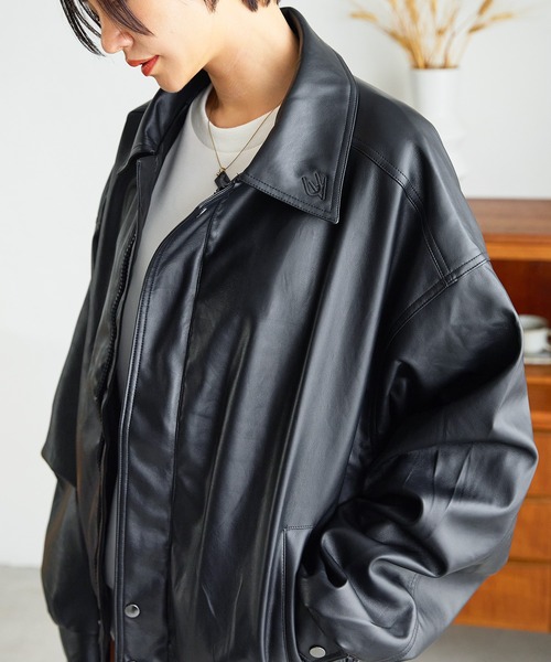 【セール】ワンポイント刺繍 合成皮革オーバーサイズブルゾン(ブルゾン)|uora(ユオラ) 【セール】ワンポイント刺繍 合成皮革オーバーサイズブルゾン(ブルゾン)|uora(ユオラ)